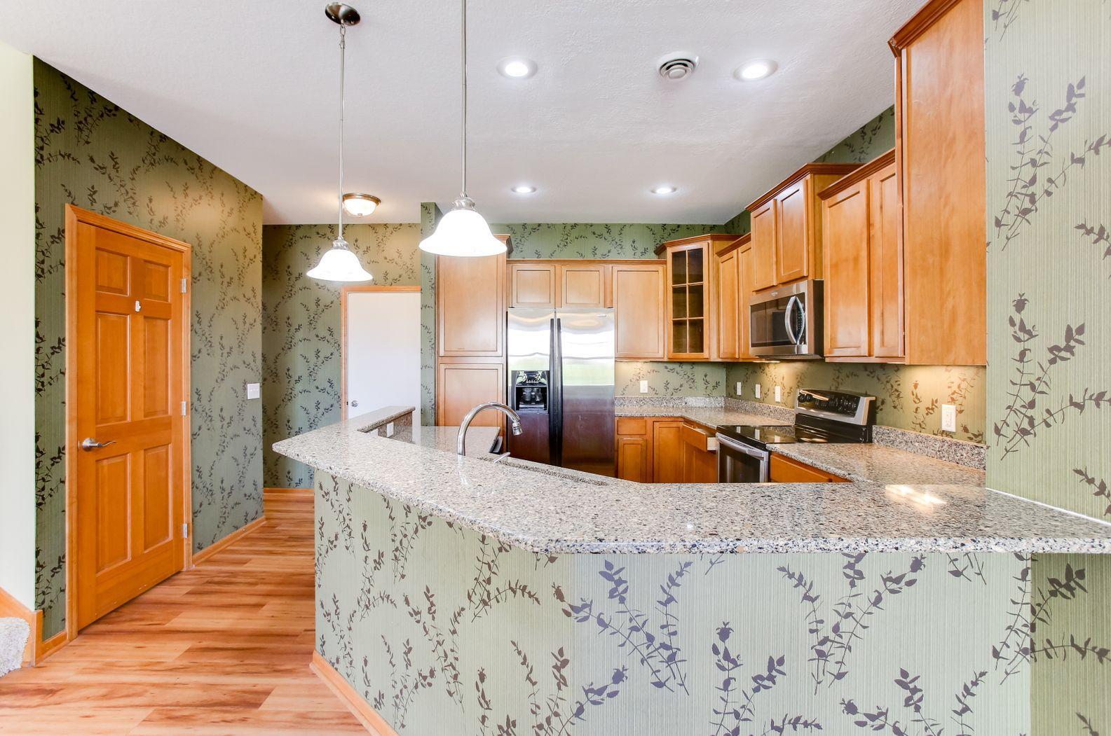 View of Residential at 3331 Cherry Lane #D, Woodbury MN 55129, Woodbury (9 of 47) - Mike Wilen | Minnesota Team Real Estate