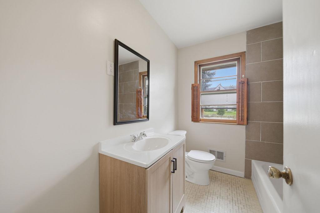 View of Residential at 961 37th Avenue, Columbia Heights MN 55421, Columbia Heights (7 of 31) - Mike Wilen | Minnesota Team Real Estate