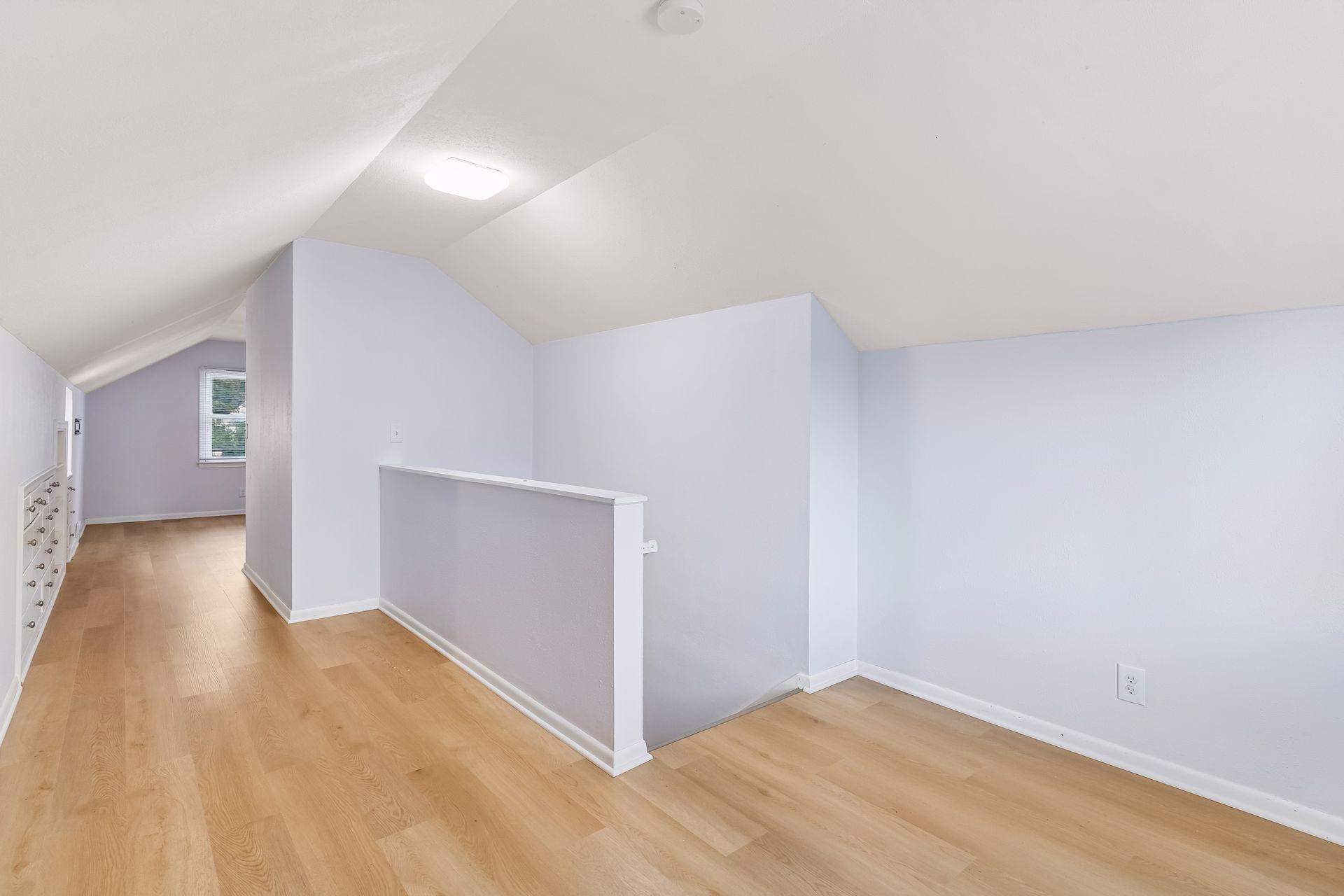View of Residential at 409 Milton Street, Saint Paul MN 55102, Saint Paul (28 of 49) - Mike Wilen | Minnesota Team Real Estate