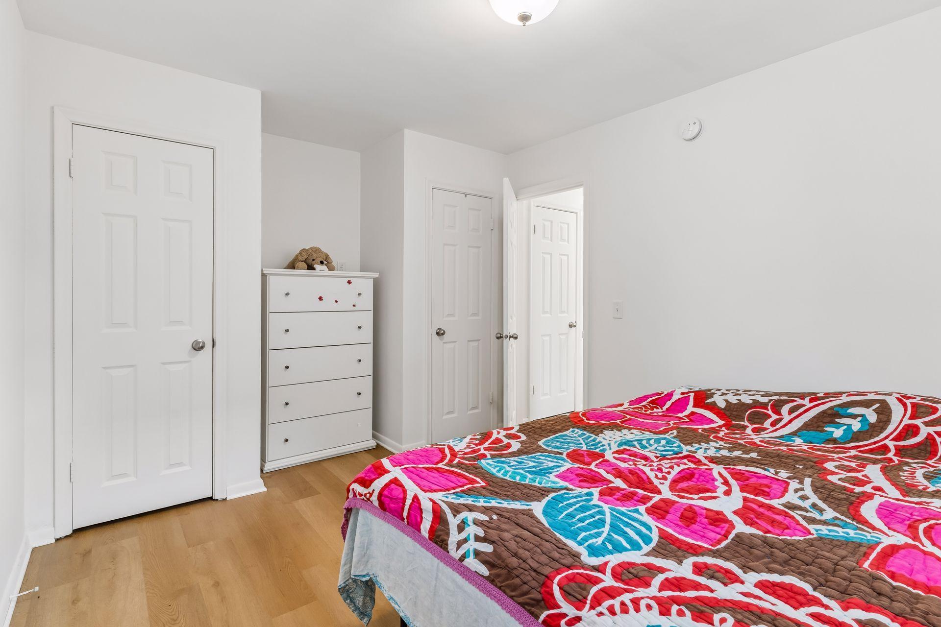 View of Residential at 409 Milton Street, Saint Paul MN 55102, Saint Paul (18 of 49) - Mike Wilen | Minnesota Team Real Estate