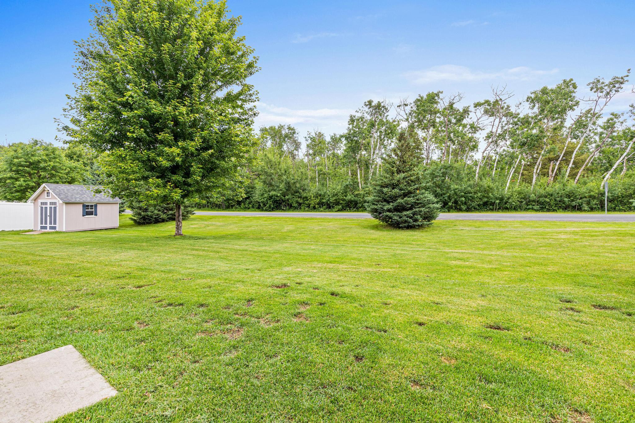 View of Residential at 6554 102nd Avenue, Brooklyn Park MN 55445, Brooklyn Park (6 of 37) - Mike Wilen | Minnesota Team Real Estate