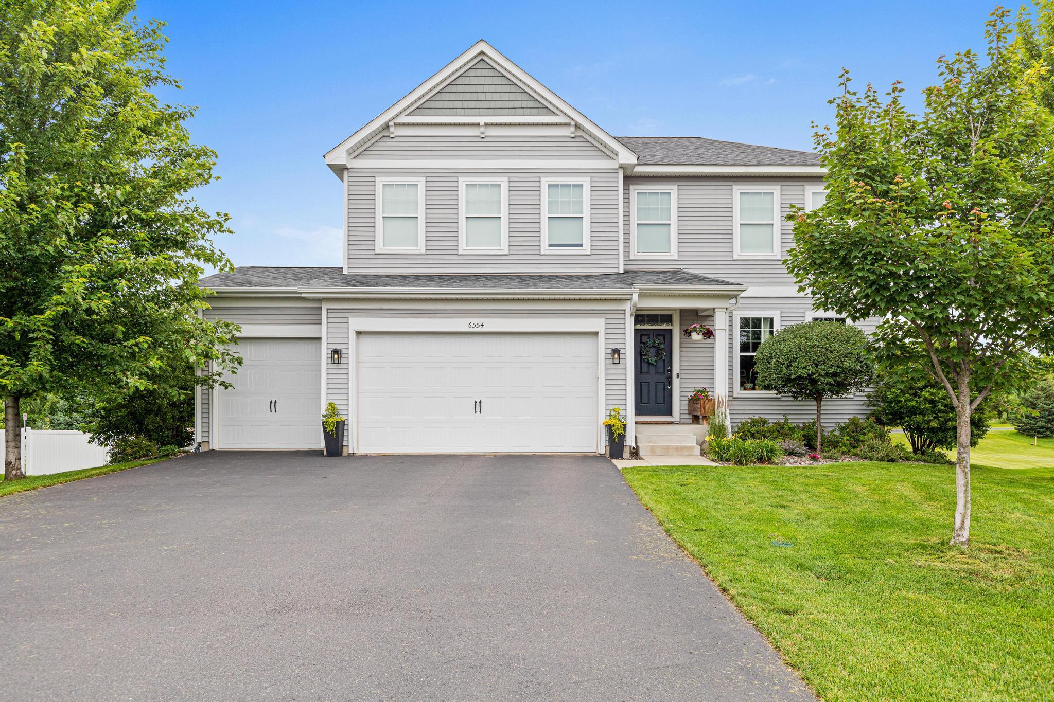 View of Single Family at 6554 102nd Avenue, Brooklyn Park - Mike Wilen | Minnesota Team Real Estate