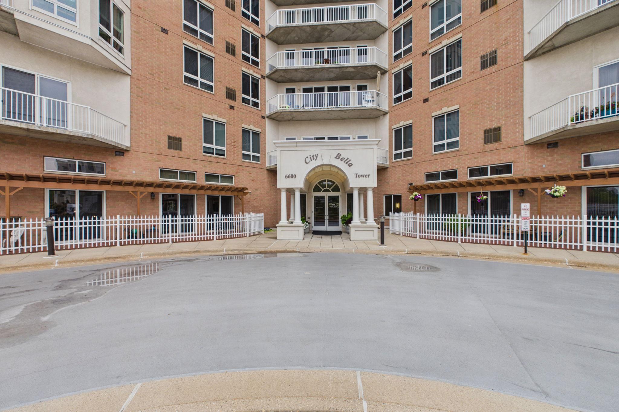 View of Residential at 6600 Lyndale Avenue #1206, Richfield MN 55423, Richfield (22 of 39) - Mike Wilen | Minnesota Team Real Estate