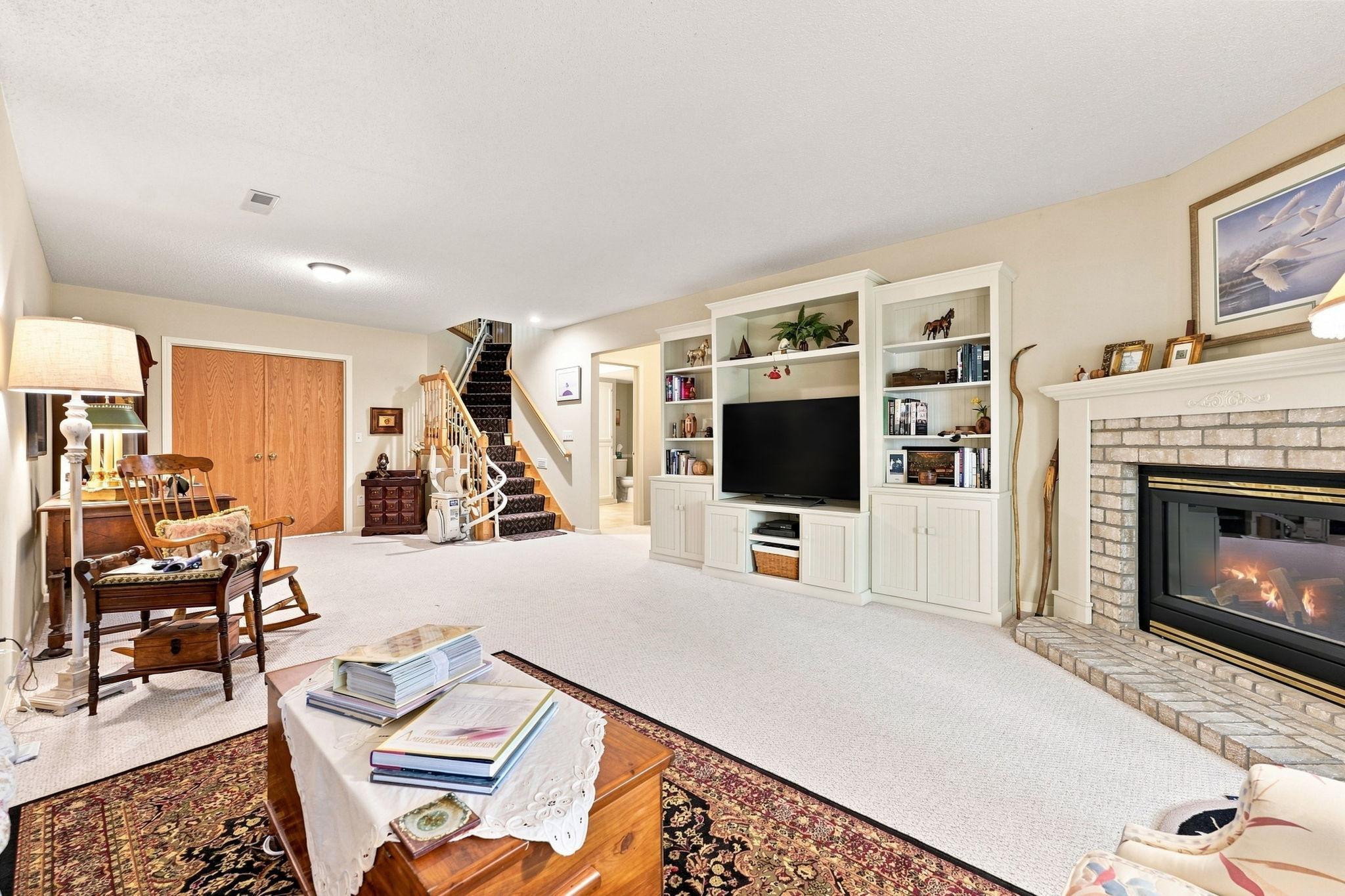 View of Residential at 132 Wedgewood Court, Mahtomedi MN 55115, Mahtomedi (39 of 52) - Mike Wilen | Minnesota Team Real Estate