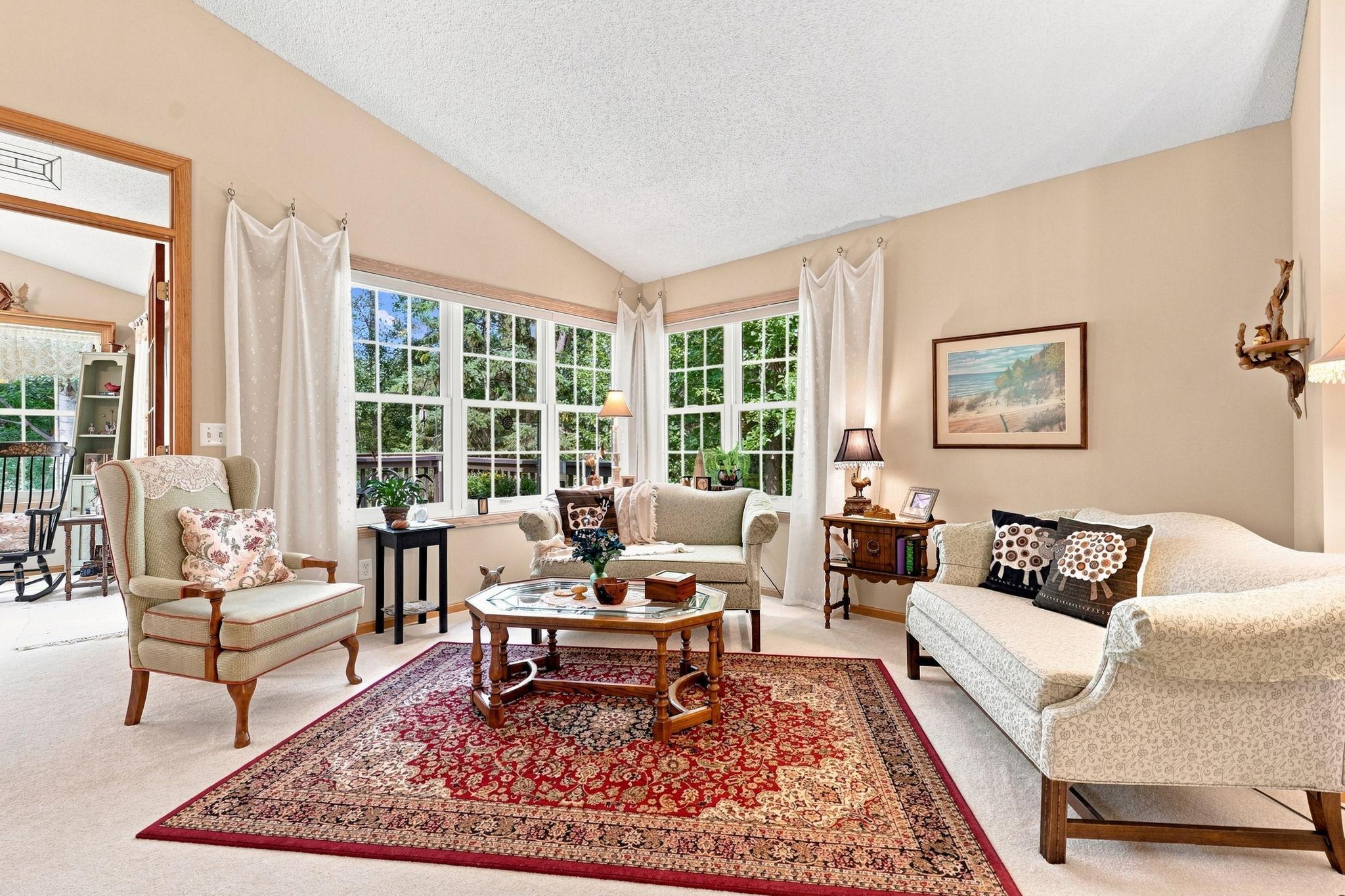 View of Residential at 132 Wedgewood Court, Mahtomedi MN 55115, Mahtomedi (17 of 52) - Mike Wilen | Minnesota Team Real Estate