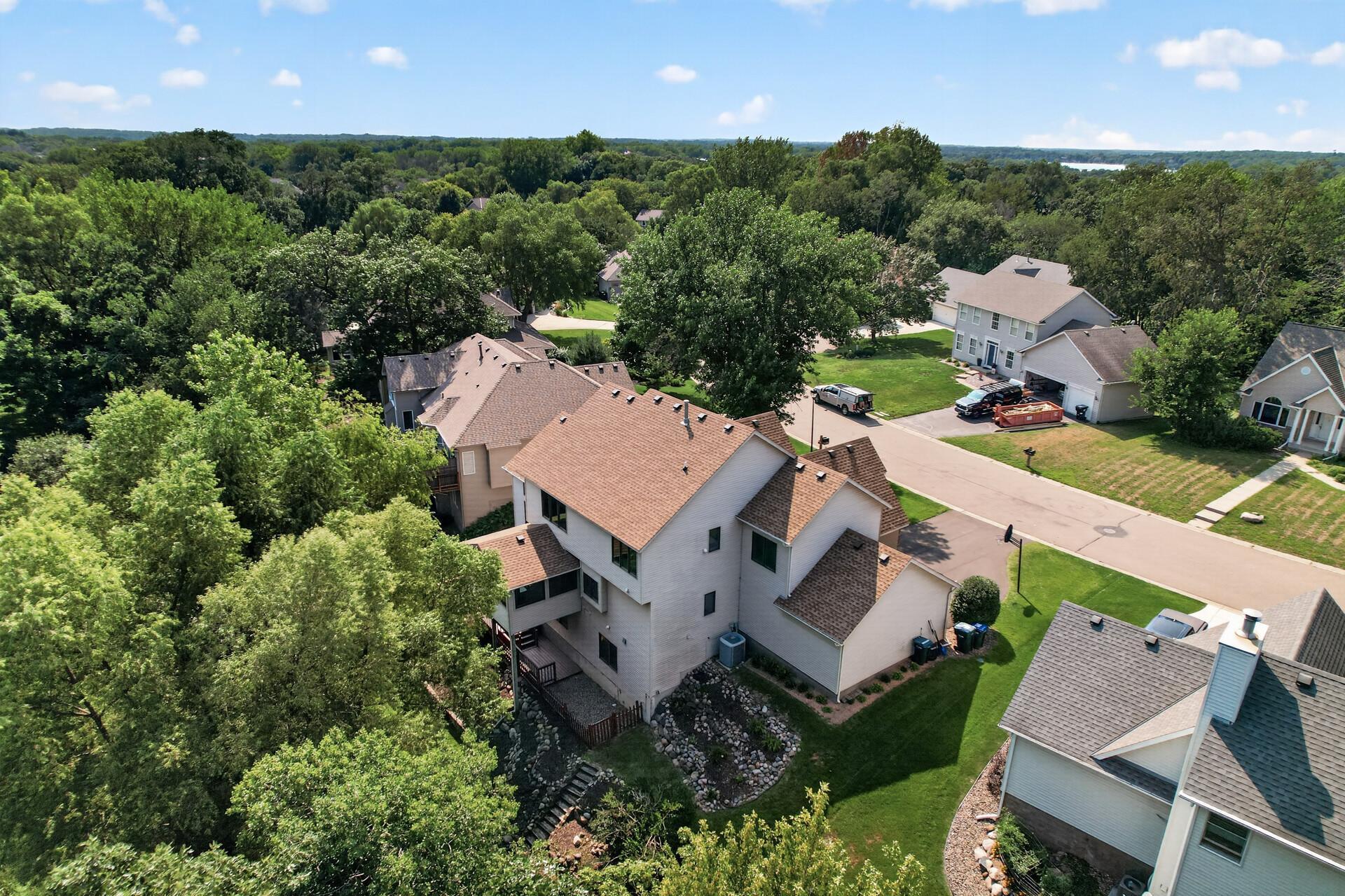 View of Residential at 17126 Jonathan Court, Lakeville MN 55044, Lakeville (31 of 36) - Mike Wilen | Minnesota Team Real Estate