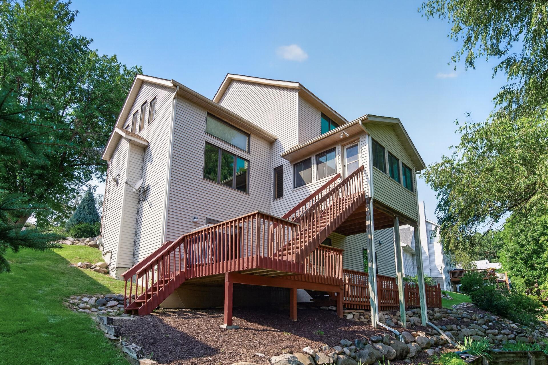 View of Residential at 17126 Jonathan Court, Lakeville MN 55044, Lakeville (26 of 36) - Mike Wilen | Minnesota Team Real Estate