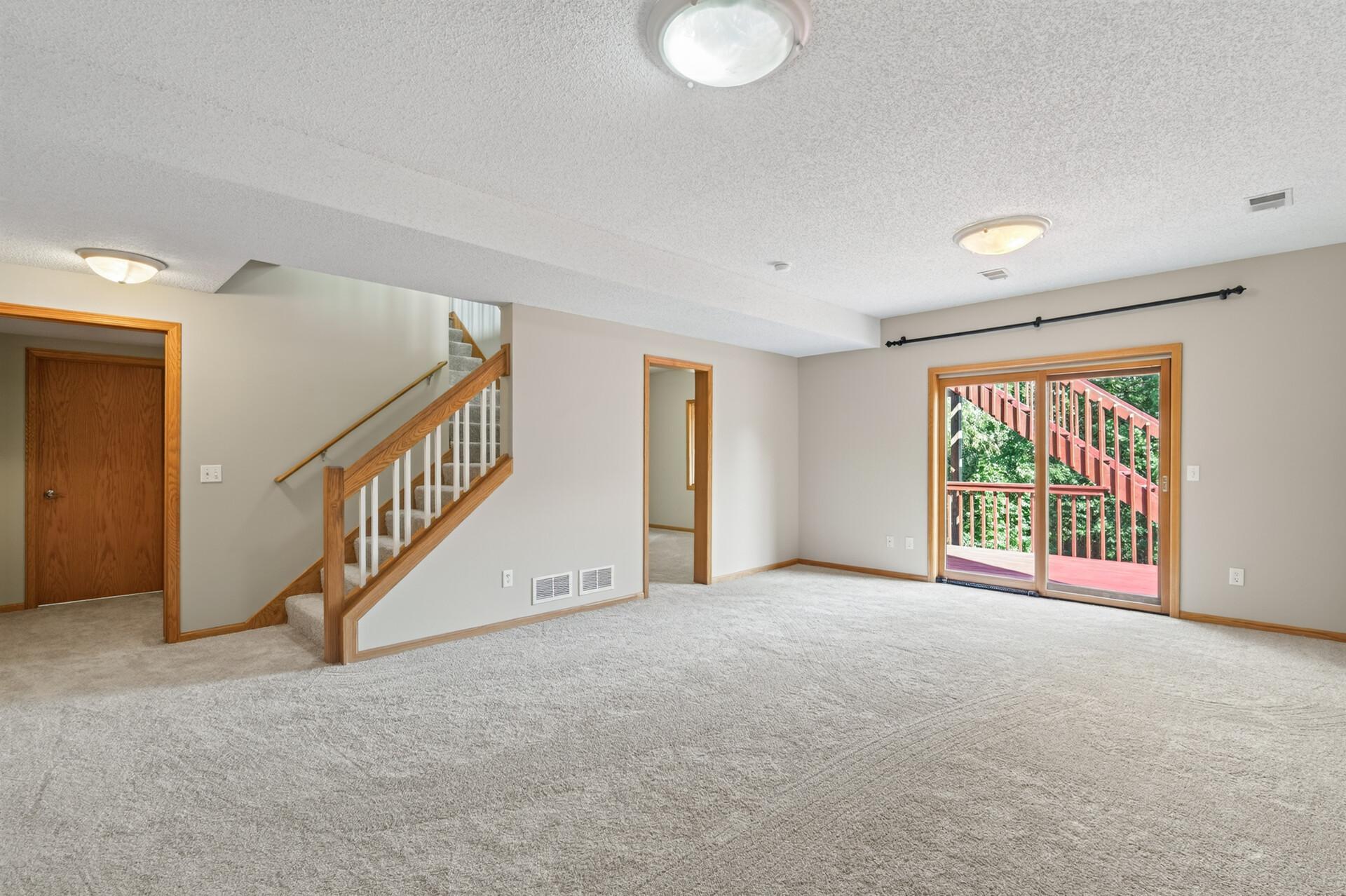 View of Residential at 17126 Jonathan Court, Lakeville MN 55044, Lakeville (22 of 36) - Mike Wilen | Minnesota Team Real Estate