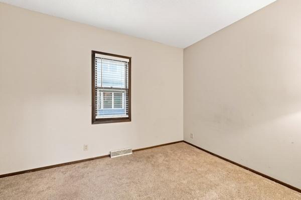 View of Residential Income at 2303 22nd Avenue, Minneapolis MN 55404, Minneapolis (12 of 28) - Mike Wilen | Minnesota Team Real Estate