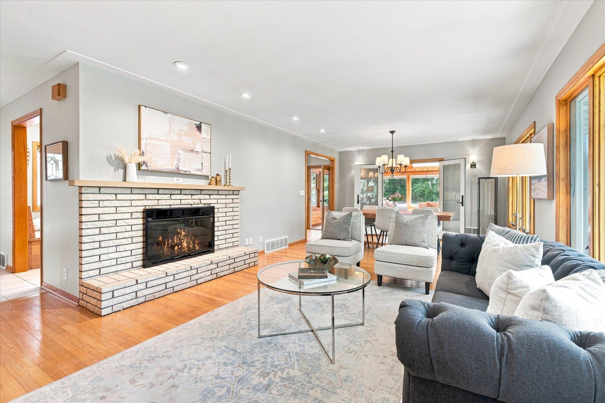 View of Residential at 111 Teresa Drive, West Saint Paul MN 55118, West Saint Paul (22 of 81) - Mike Wilen | Minnesota Team Real Estate