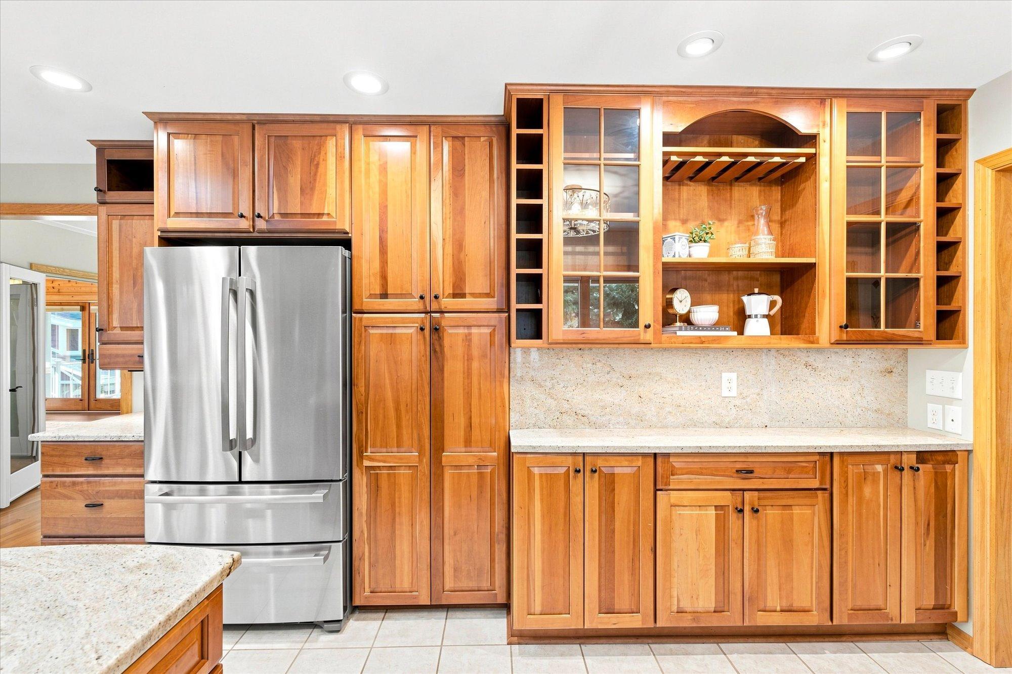 View of Residential at 111 Teresa Drive, West Saint Paul MN 55118, West Saint Paul (14 of 81) - Mike Wilen | Minnesota Team Real Estate