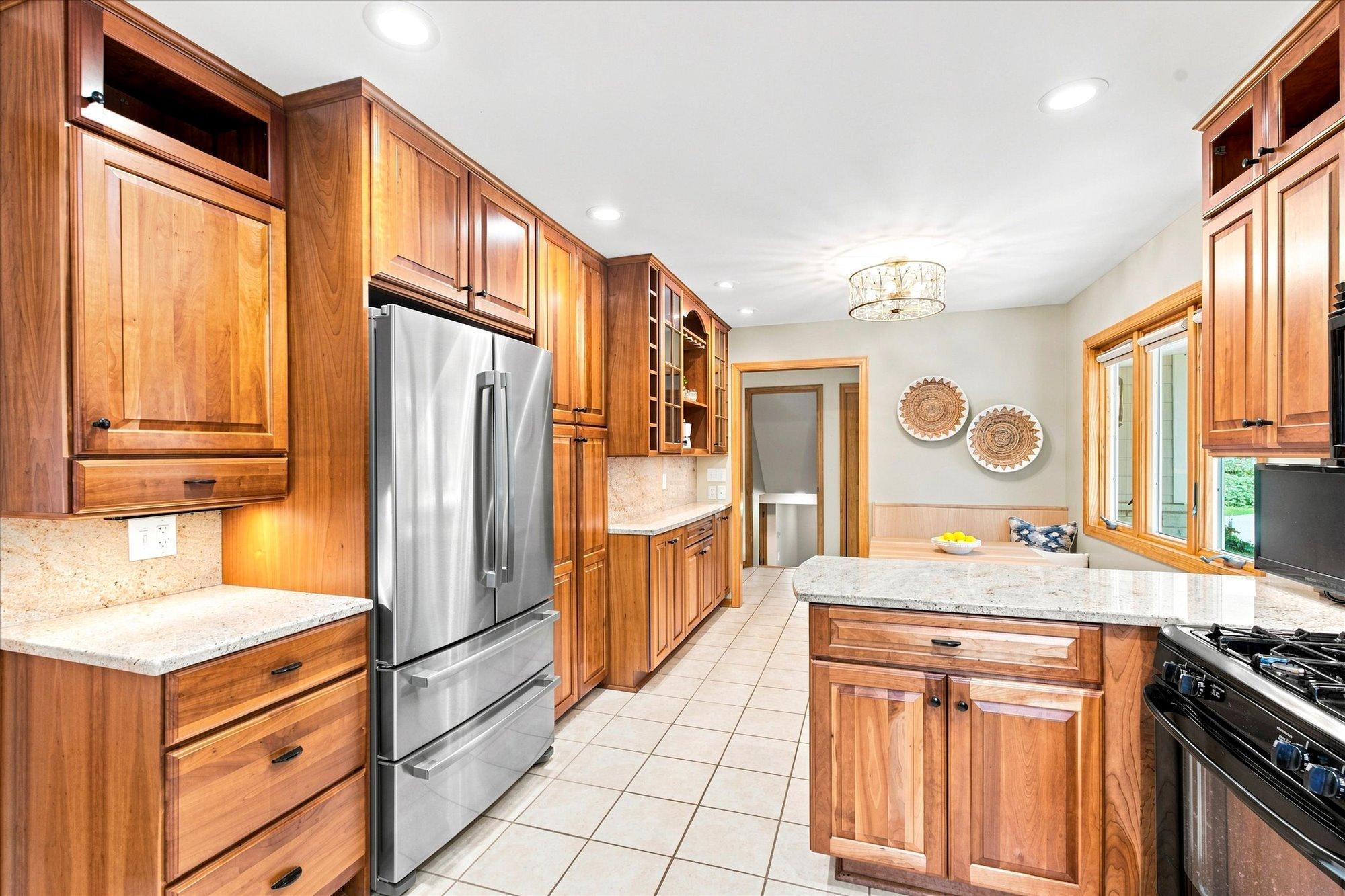 View of Residential at 111 Teresa Drive, West Saint Paul MN 55118, West Saint Paul (13 of 81) - Mike Wilen | Minnesota Team Real Estate