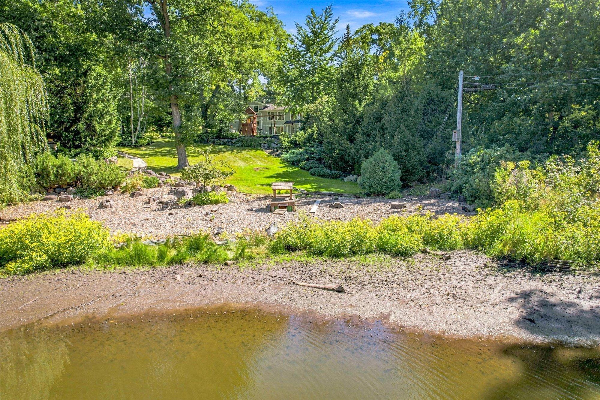 View of Residential at 111 Teresa Drive, West Saint Paul MN 55118, West Saint Paul (72 of 81) - Mike Wilen | Minnesota Team Real Estate