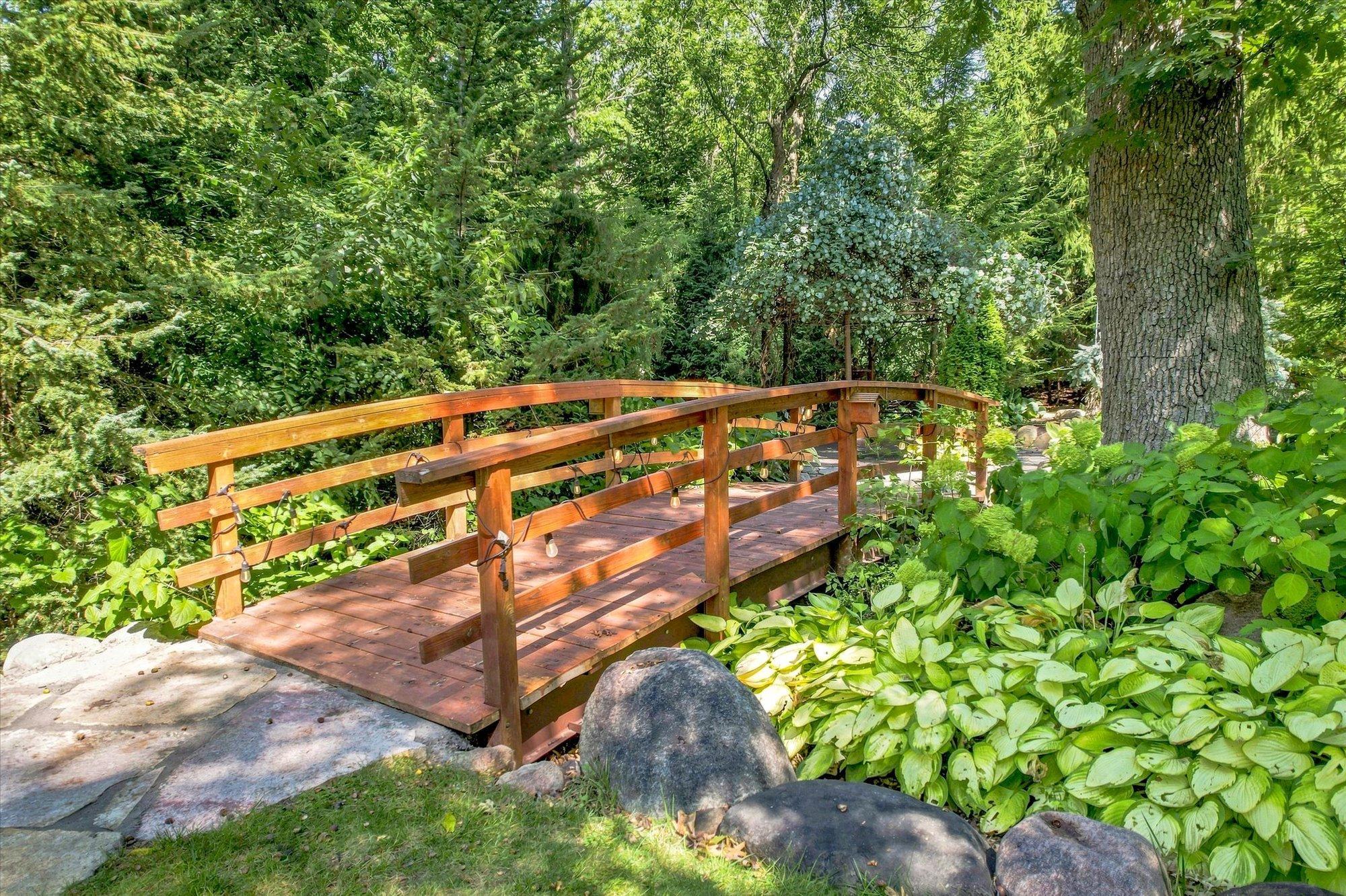 View of Residential at 111 Teresa Drive, West Saint Paul MN 55118, West Saint Paul (60 of 81) - Mike Wilen | Minnesota Team Real Estate