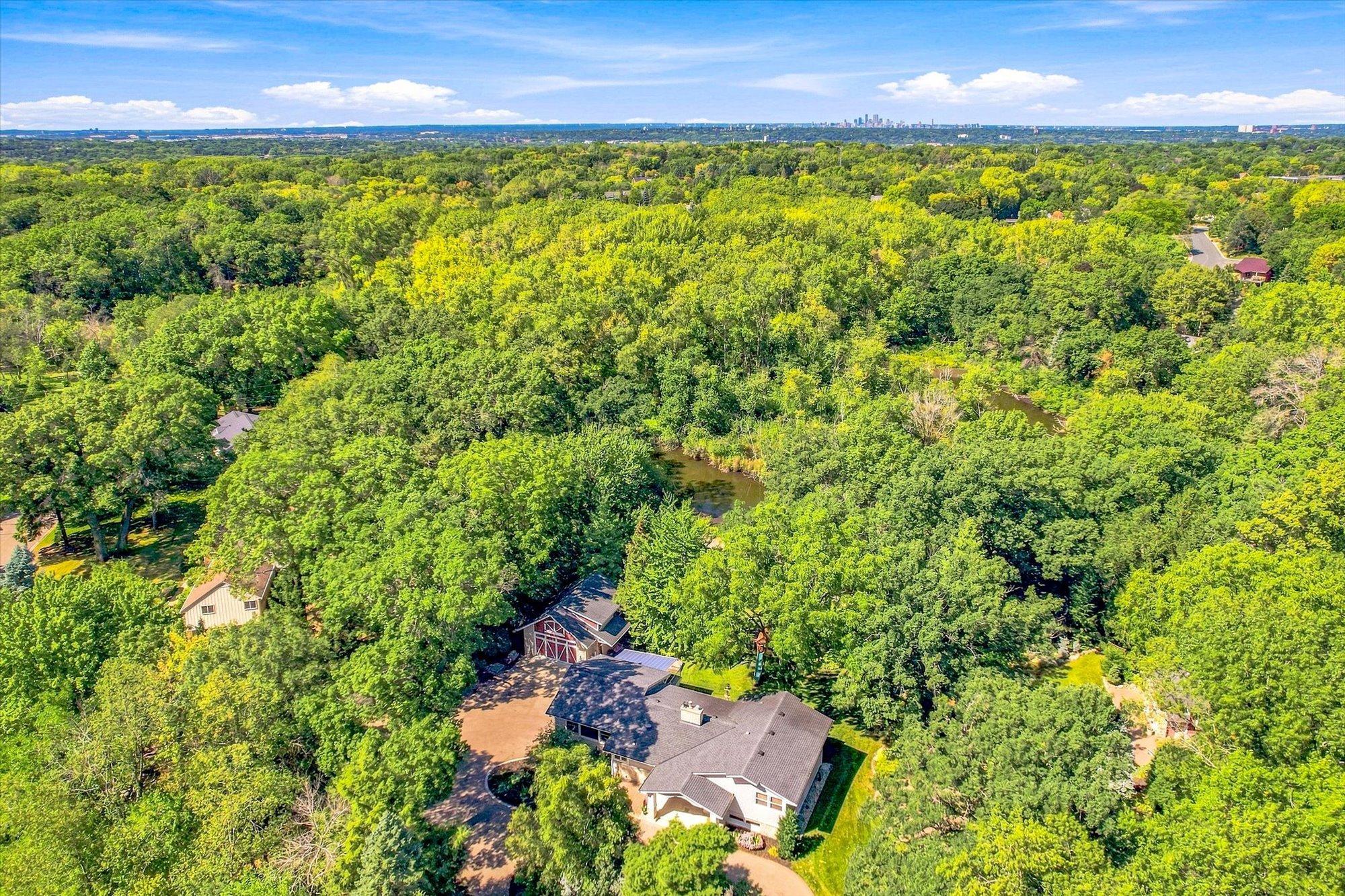 View of Residential at 111 Teresa Drive, West Saint Paul MN 55118, West Saint Paul (79 of 81) - Mike Wilen | Minnesota Team Real Estate