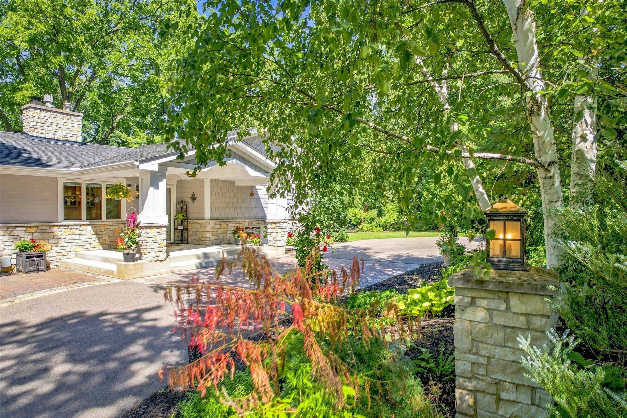 View of Residential at 111 Teresa Drive, West Saint Paul MN 55118, West Saint Paul (3 of 81) - Mike Wilen | Minnesota Team Real Estate