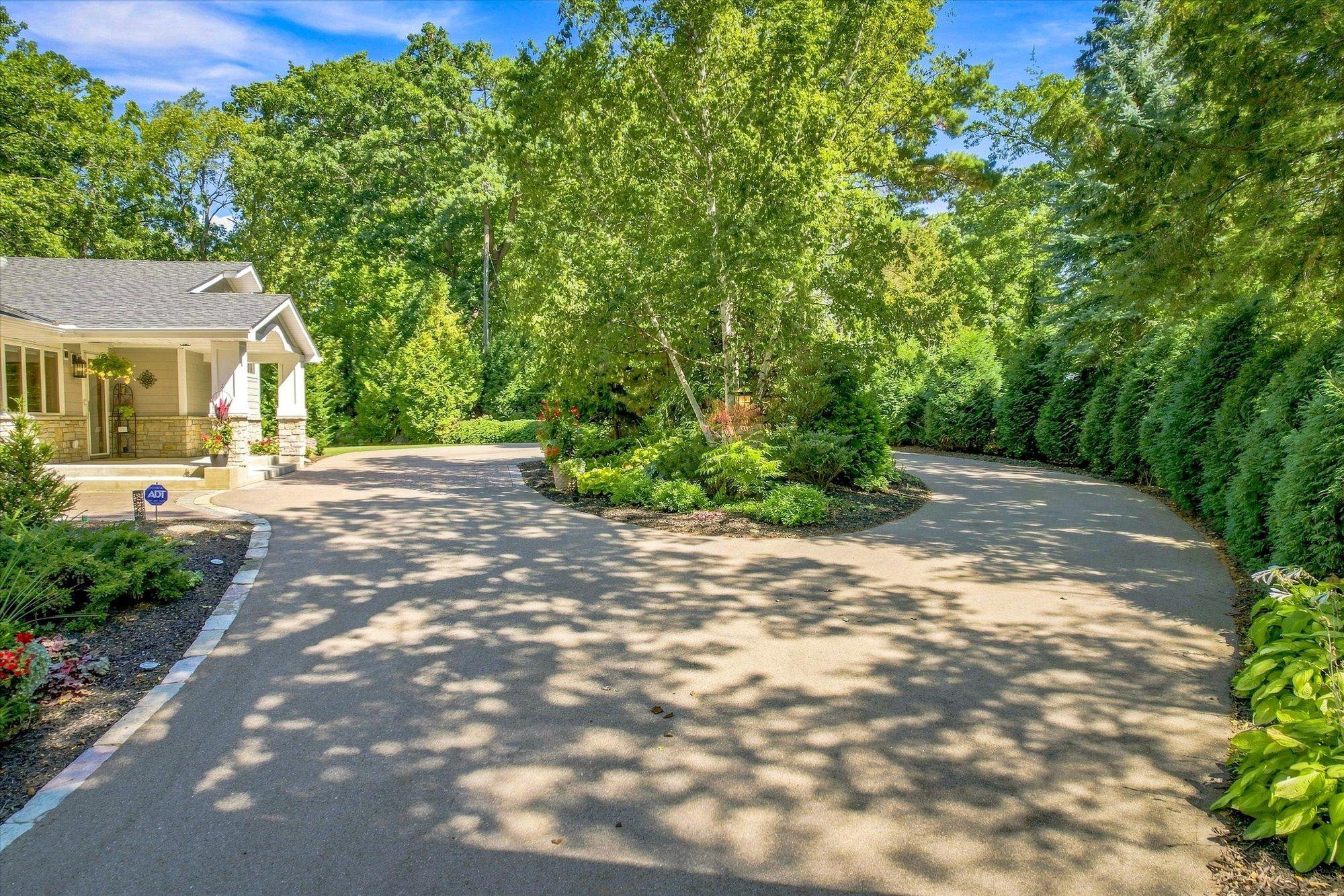 View of Residential at 111 Teresa Drive, West Saint Paul MN 55118, West Saint Paul (2 of 81) - Mike Wilen | Minnesota Team Real Estate