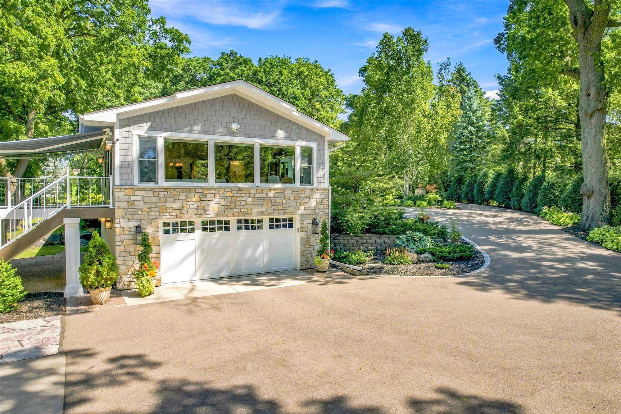 View of Residential at 111 Teresa Drive, West Saint Paul MN 55118, West Saint Paul (5 of 81) - Mike Wilen | Minnesota Team Real Estate