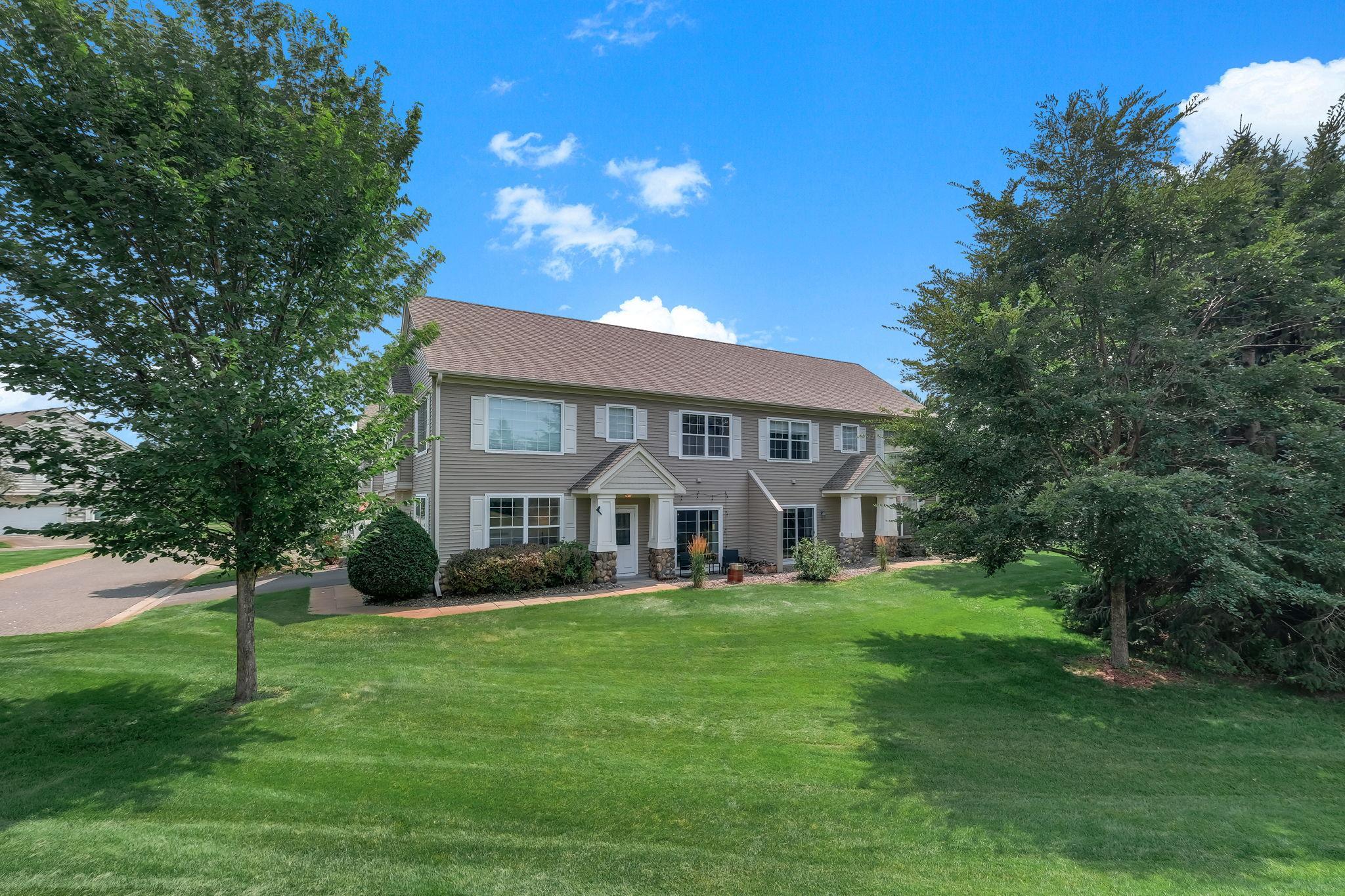 View of Residential at 1899 Wildflower Court, Shoreview MN 55126, Shoreview (33 of 40) - Mike Wilen | Minnesota Team Real Estate