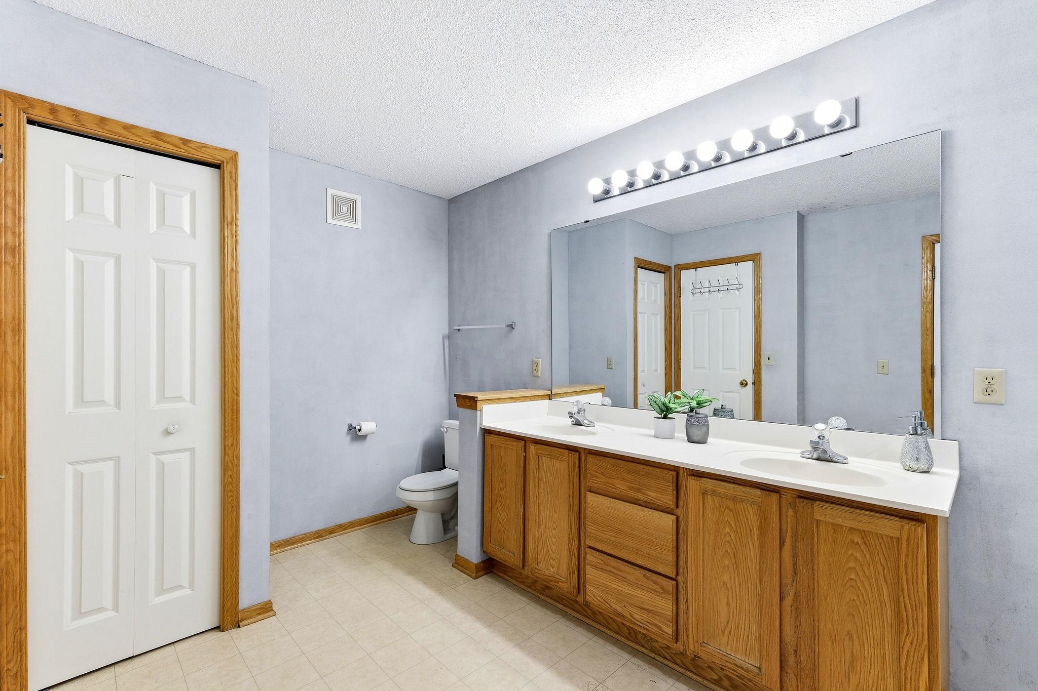 View of Residential at 1899 Wildflower Court, Shoreview MN 55126, Shoreview (30 of 40) - Mike Wilen | Minnesota Team Real Estate