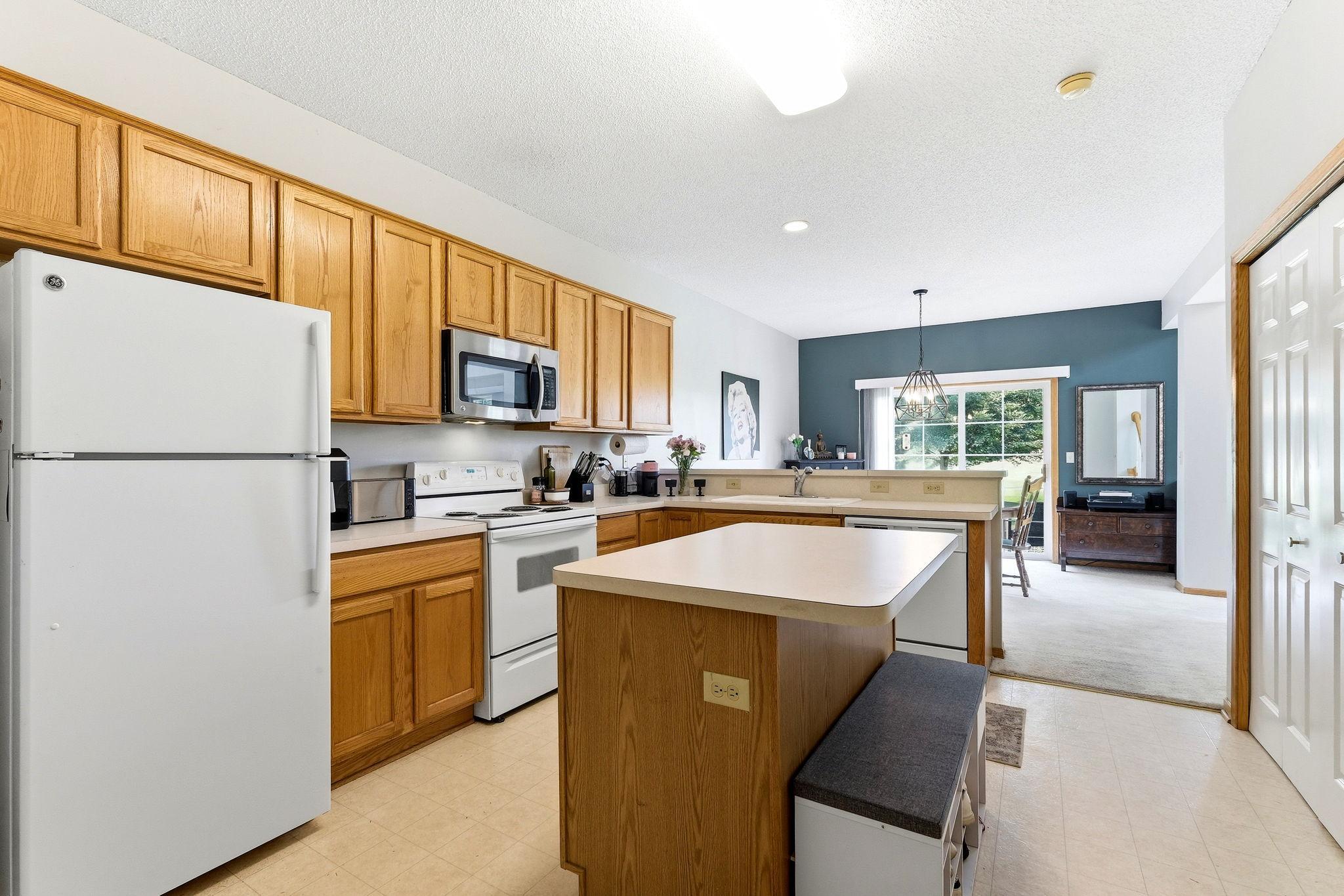 View of Residential at 1899 Wildflower Court, Shoreview MN 55126, Shoreview (13 of 40) - Mike Wilen | Minnesota Team Real Estate