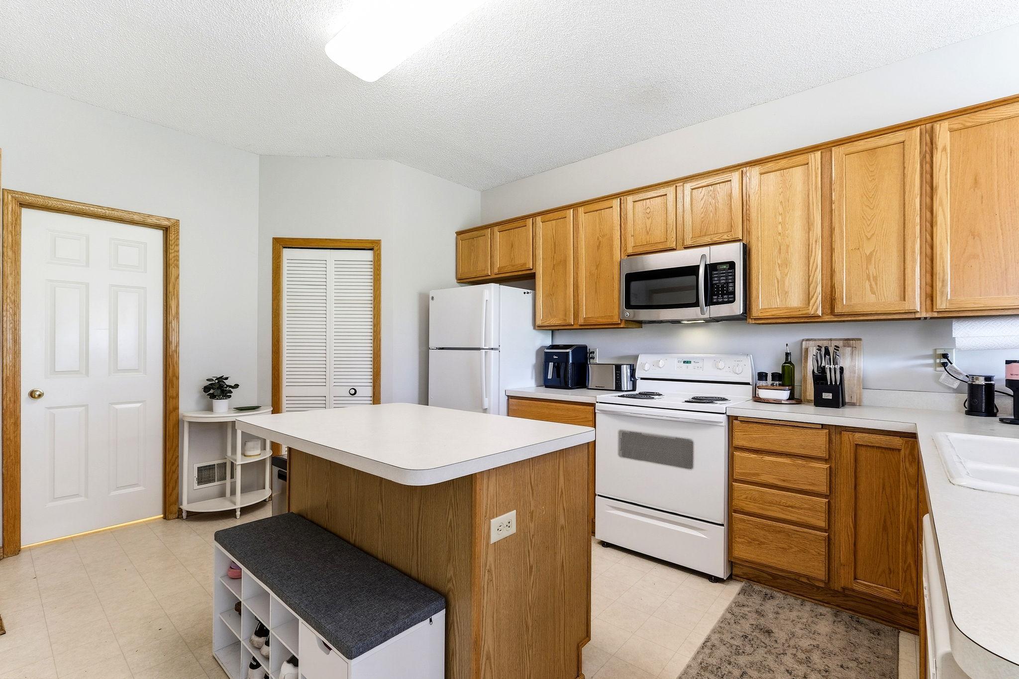 View of Residential at 1899 Wildflower Court, Shoreview MN 55126, Shoreview (12 of 40) - Mike Wilen | Minnesota Team Real Estate