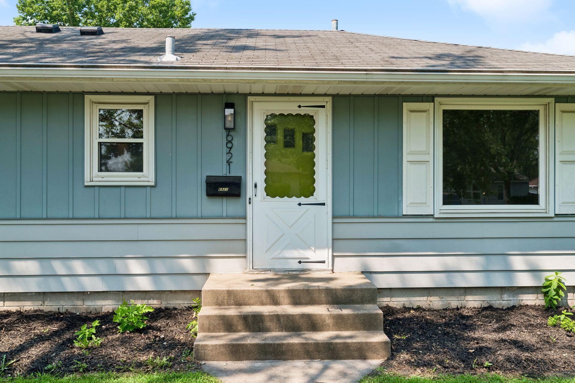 View of Residential at 6921 Major Avenue, Brooklyn Center MN 55429, Brooklyn Center (6 of 29) - Mike Wilen | Minnesota Team Real Estate