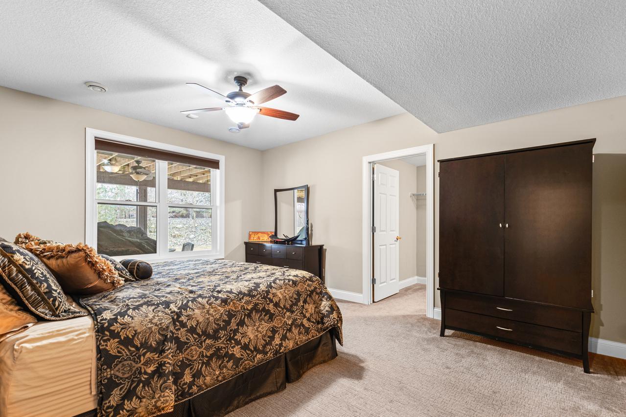 View of Residential at 10033 Frederick Place, Eden Prairie MN 55347, Eden Prairie (61 of 69) - Mike Wilen | Minnesota Team Real Estate