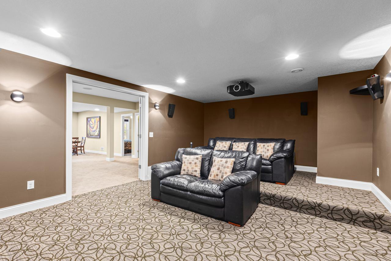 View of Residential at 10033 Frederick Place, Eden Prairie MN 55347, Eden Prairie (60 of 69) - Mike Wilen | Minnesota Team Real Estate