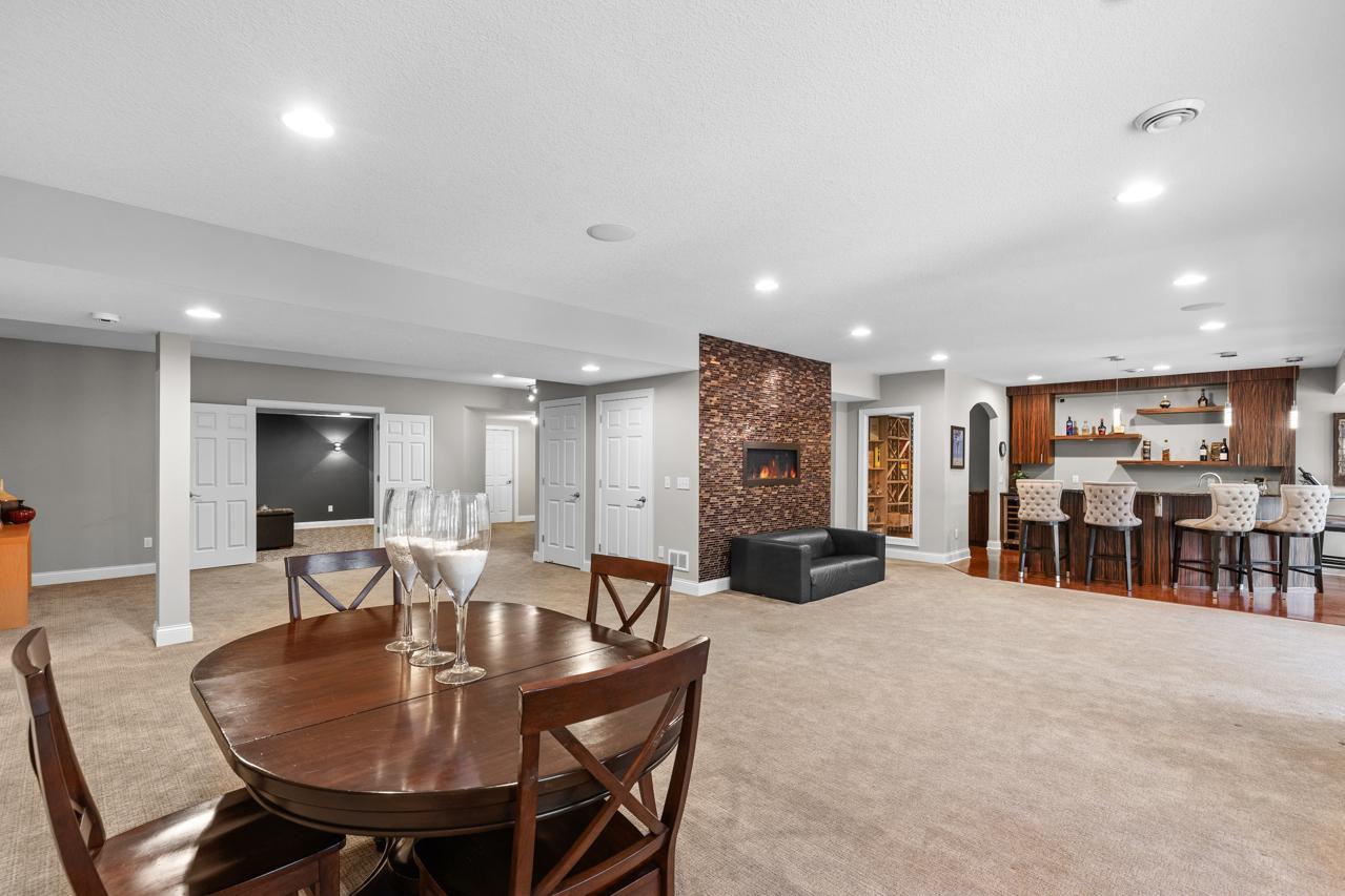 View of Residential at 10033 Frederick Place, Eden Prairie MN 55347, Eden Prairie (58 of 69) - Mike Wilen | Minnesota Team Real Estate