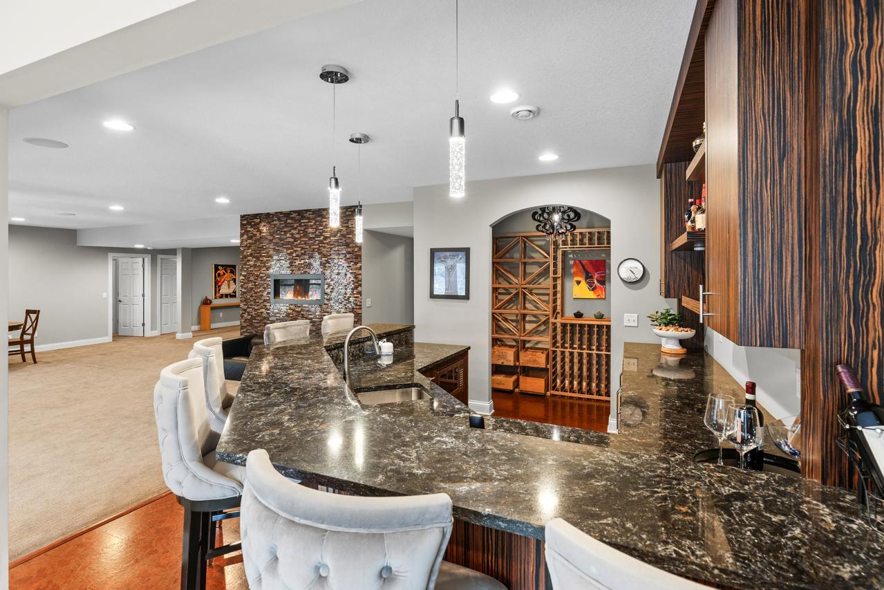 View of Residential at 10033 Frederick Place, Eden Prairie MN 55347, Eden Prairie (54 of 69) - Mike Wilen | Minnesota Team Real Estate
