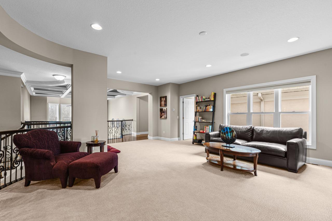 View of Residential at 10033 Frederick Place, Eden Prairie MN 55347, Eden Prairie (49 of 69) - Mike Wilen | Minnesota Team Real Estate