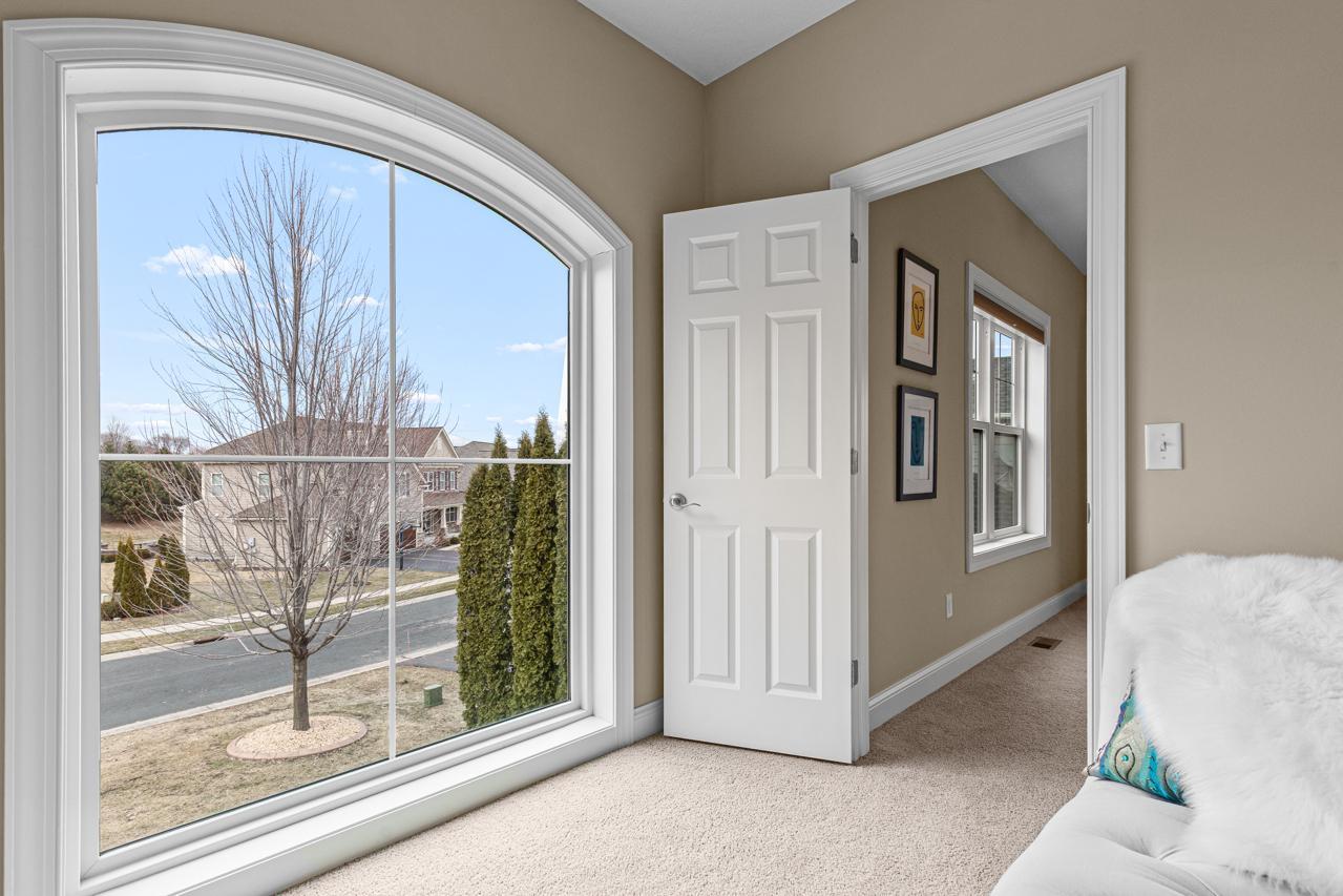 View of Residential at 10033 Frederick Place, Eden Prairie MN 55347, Eden Prairie (42 of 69) - Mike Wilen | Minnesota Team Real Estate