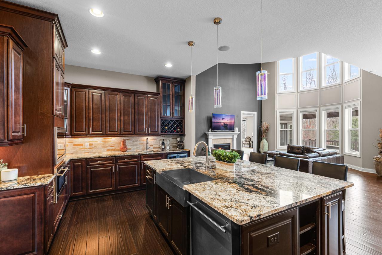 View of Residential at 10033 Frederick Place, Eden Prairie MN 55347, Eden Prairie (10 of 69) - Mike Wilen | Minnesota Team Real Estate