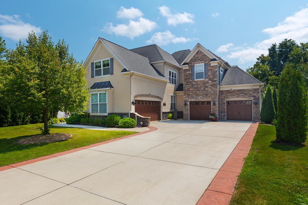 View of Residential at 10033 Frederick Place, Eden Prairie MN 55347, Eden Prairie - Mike Wilen | Minnesota Team Real Estate