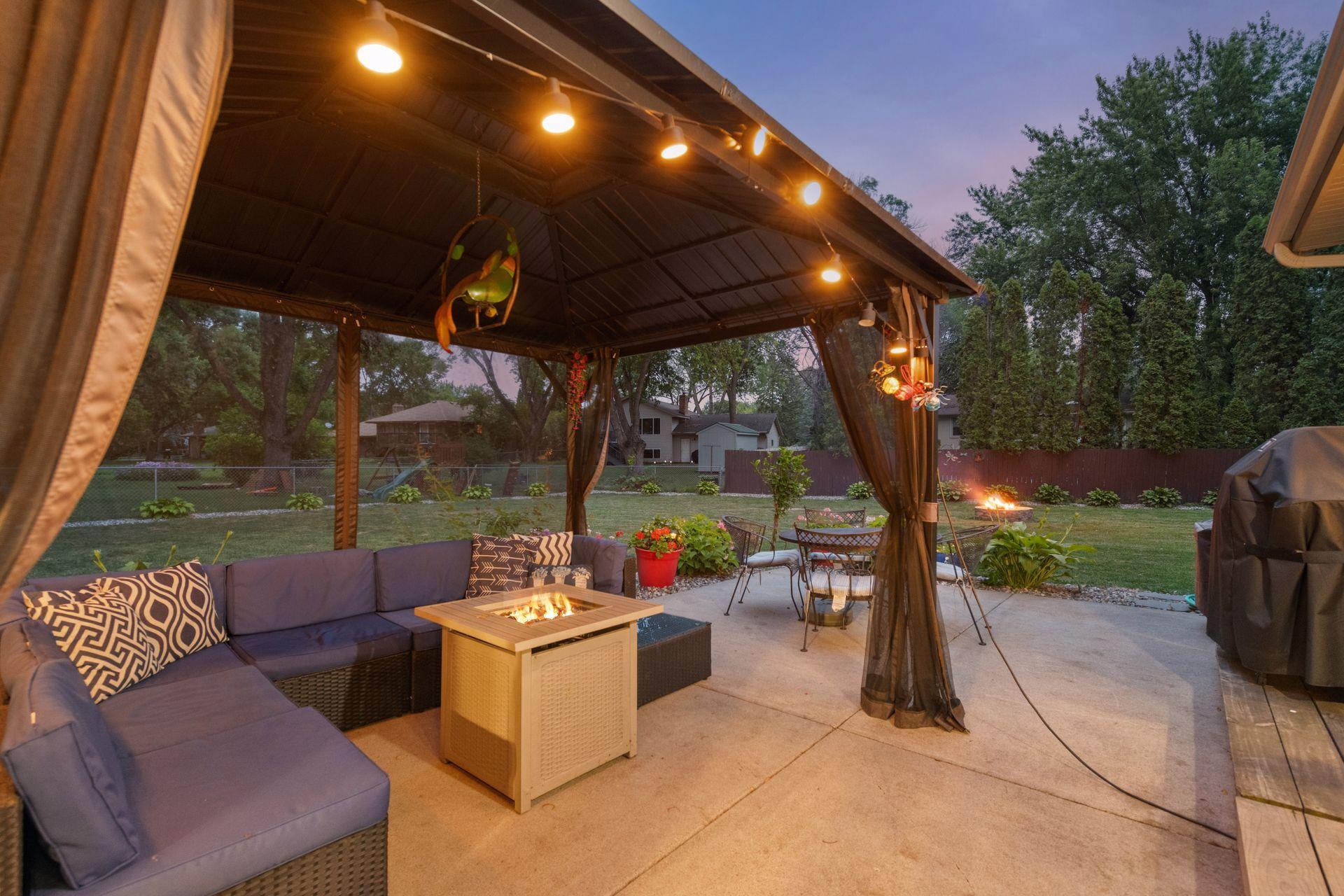View of Residential at 514 Laredo Lane, Chanhassen MN 55317, Chanhassen (9 of 37) - Mike Wilen | Minnesota Team Real Estate