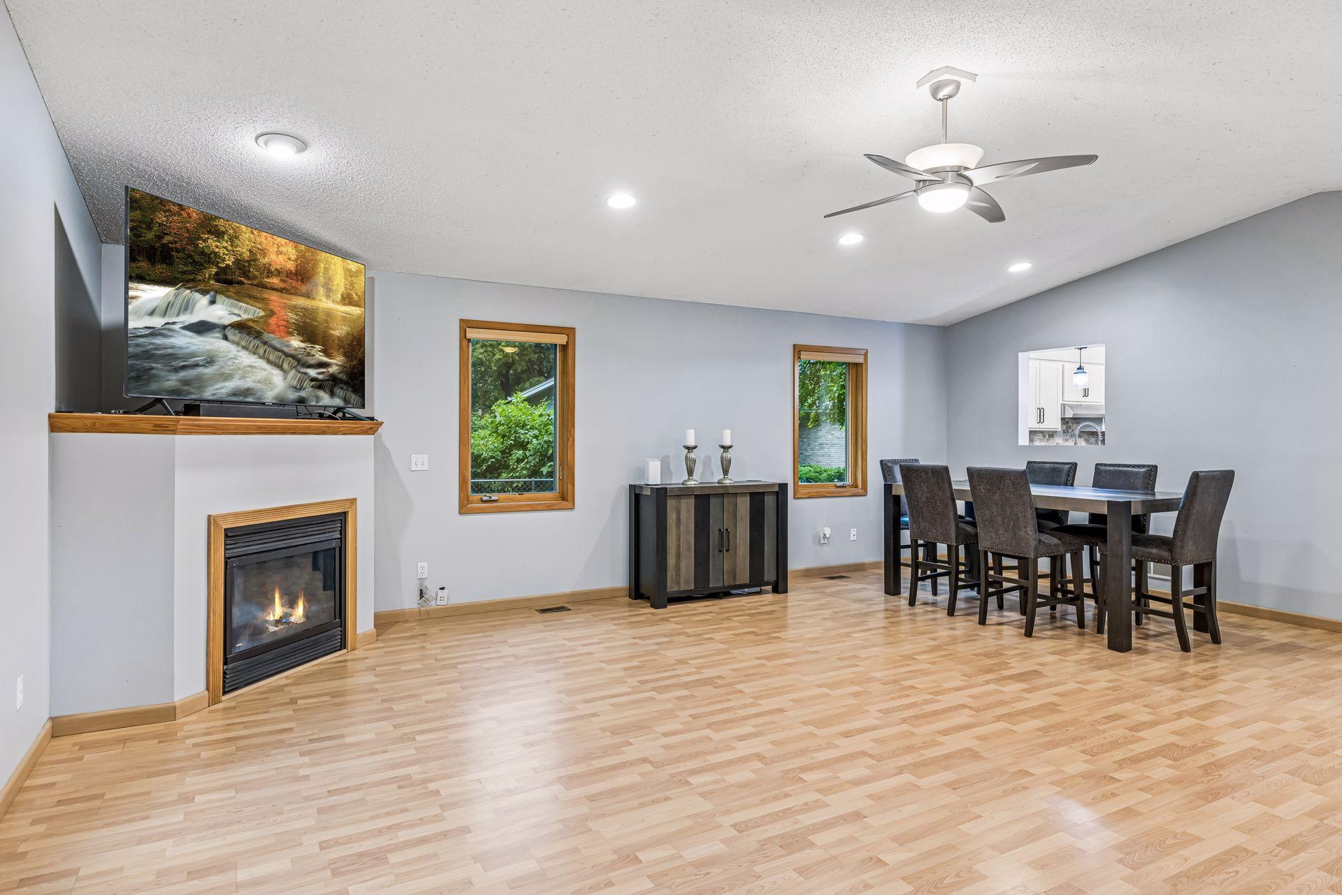 View of Residential at 514 Laredo Lane, Chanhassen MN 55317, Chanhassen (17 of 37) - Mike Wilen | Minnesota Team Real Estate