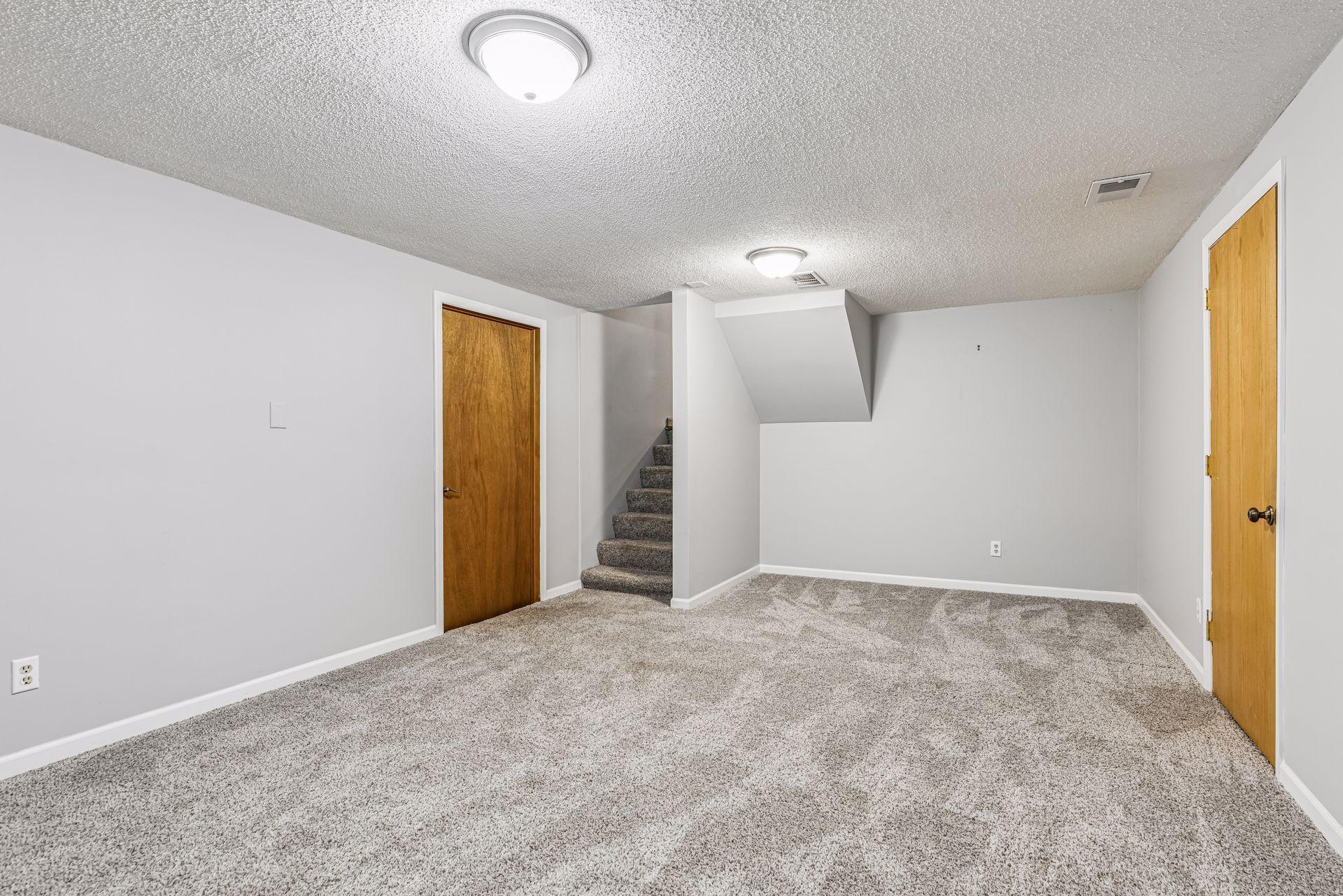 View of Residential at 514 Laredo Lane, Chanhassen MN 55317, Chanhassen (36 of 37) - Mike Wilen | Minnesota Team Real Estate