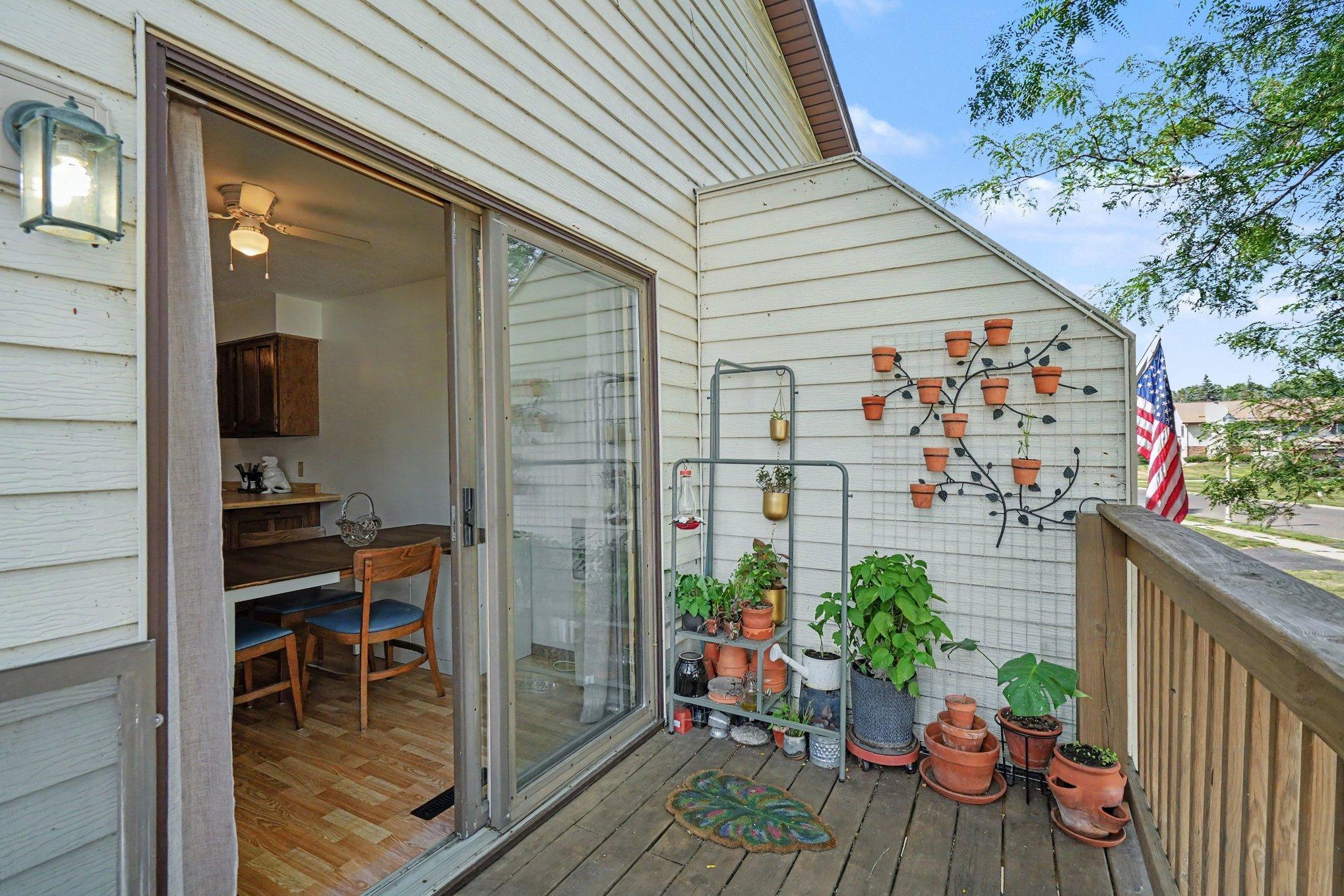 View of Residential at 3916 Gershwin Avenue, Oakdale MN 55128, Oakdale (22 of 30) - Mike Wilen | Minnesota Team Real Estate