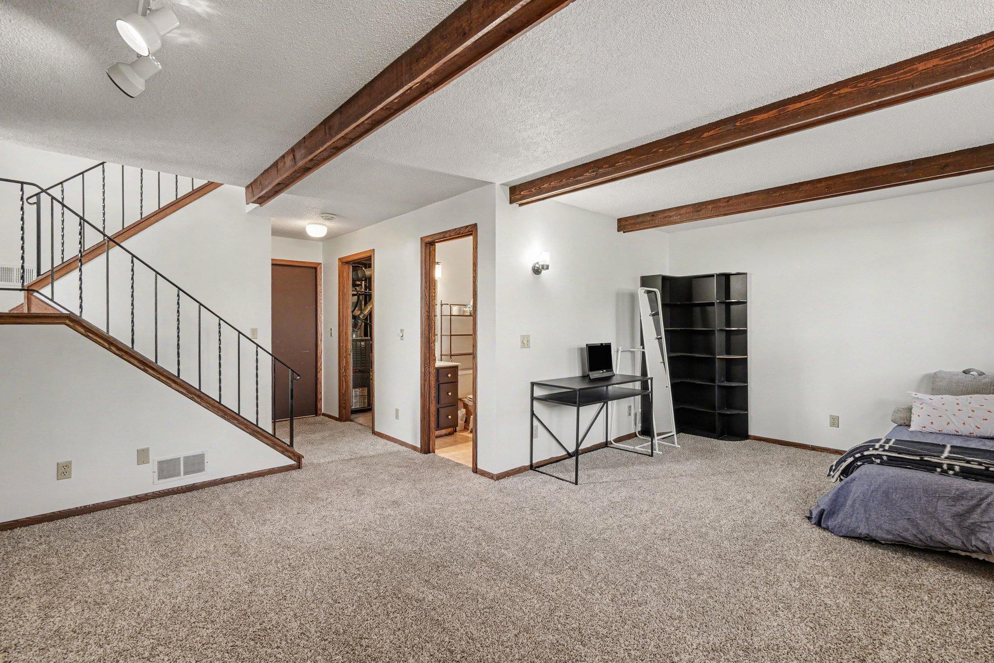 View of Residential at 3916 Gershwin Avenue, Oakdale MN 55128, Oakdale (17 of 30) - Mike Wilen | Minnesota Team Real Estate