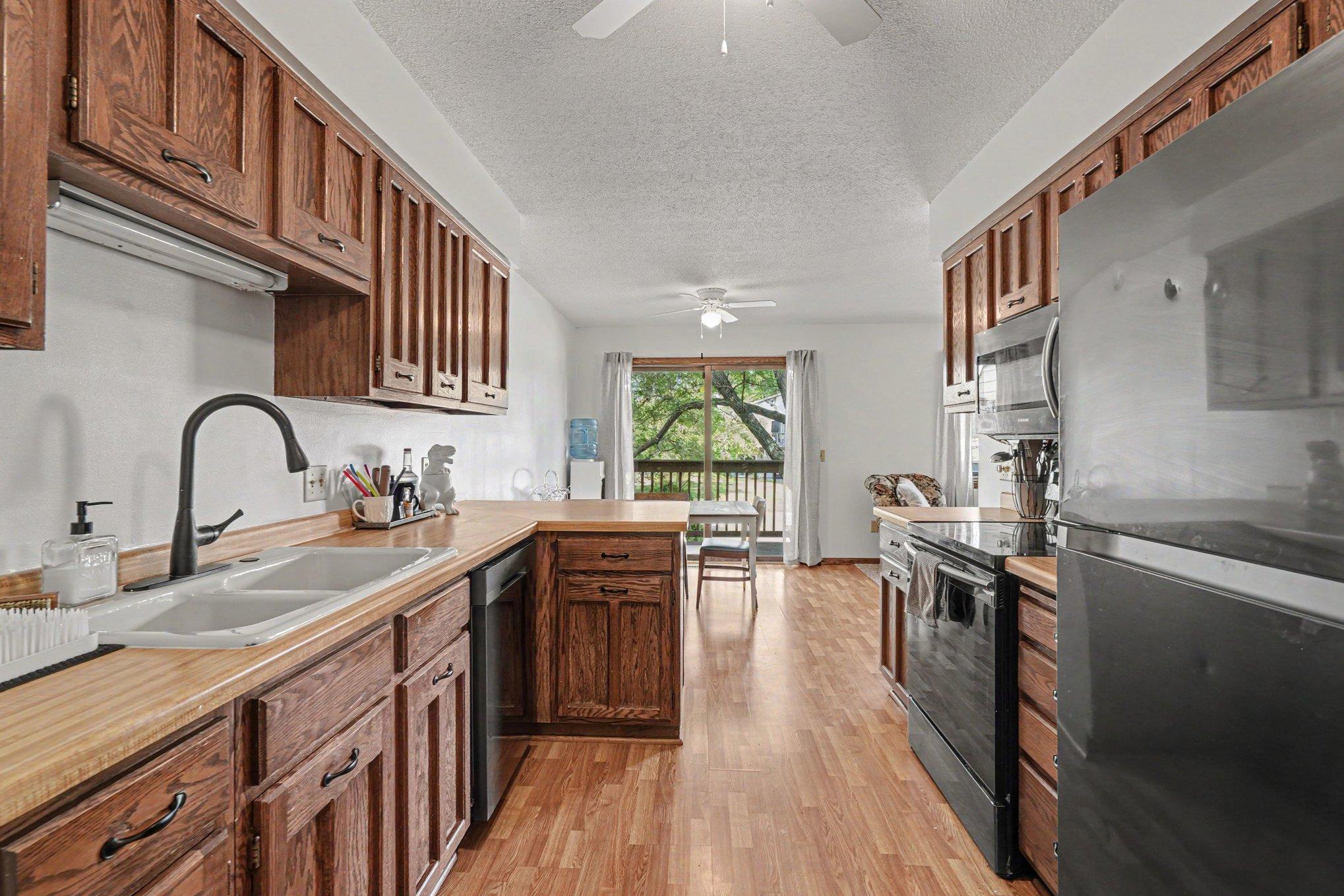 View of Residential at 3916 Gershwin Avenue, Oakdale MN 55128, Oakdale (8 of 30) - Mike Wilen | Minnesota Team Real Estate