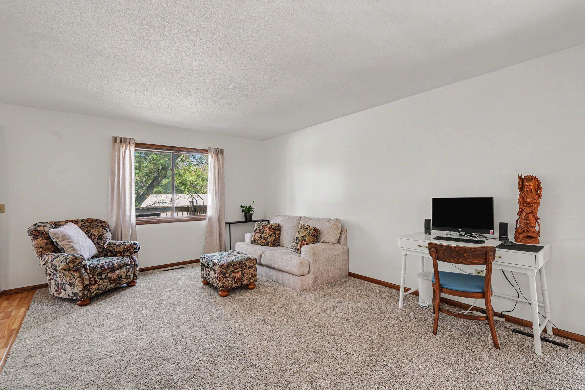 View of Residential at 3916 Gershwin Avenue, Oakdale MN 55128, Oakdale (2 of 30) - Mike Wilen | Minnesota Team Real Estate