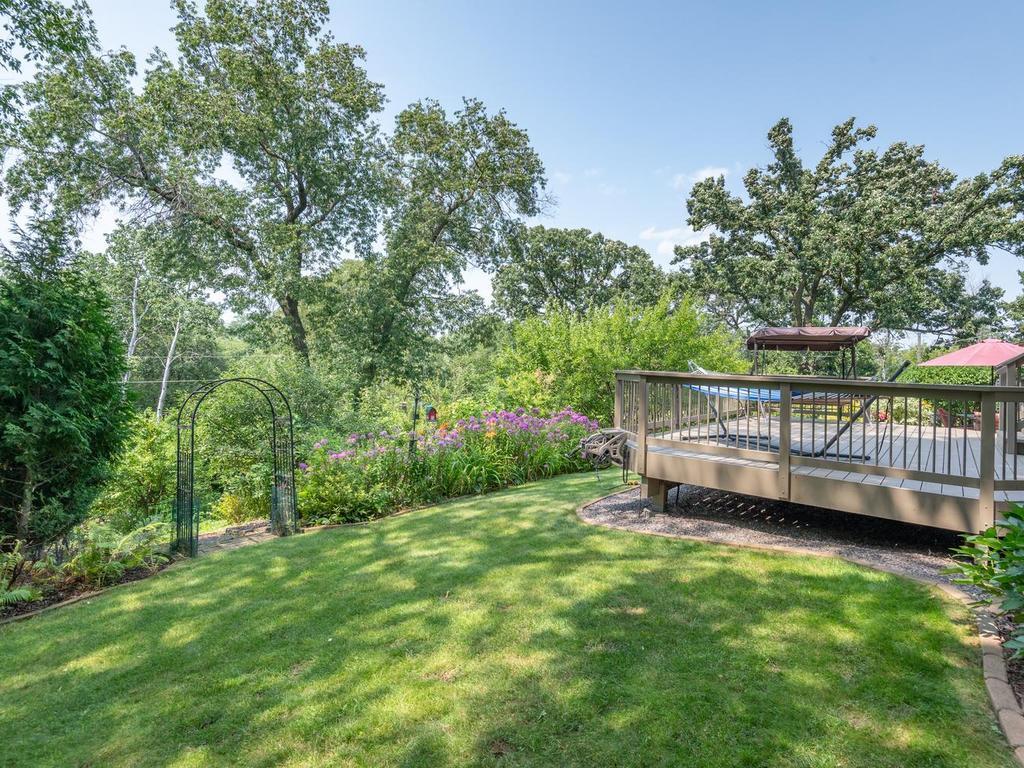 View of Residential at 100 Marcin Lane, Burnsville MN 55337, Burnsville (45 of 56) - Mike Wilen | Minnesota Team Real Estate