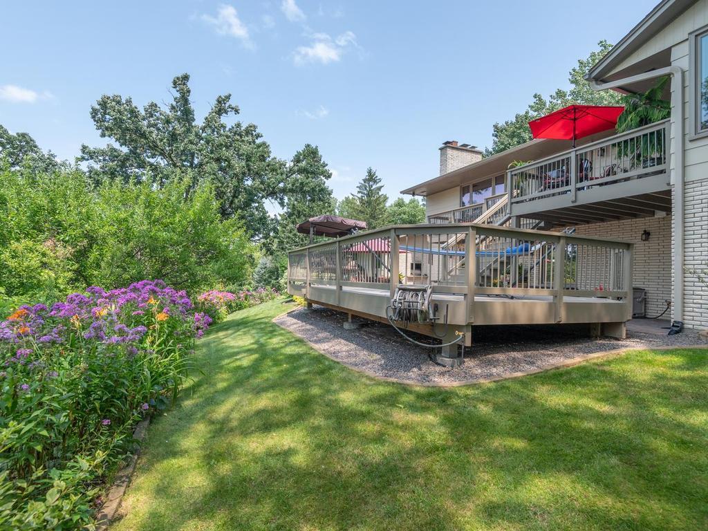 View of Residential at 100 Marcin Lane, Burnsville MN 55337, Burnsville (39 of 56) - Mike Wilen | Minnesota Team Real Estate