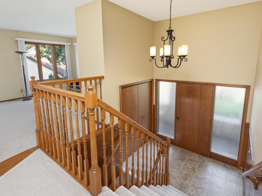 View of Residential at 100 Marcin Lane, Burnsville MN 55337, Burnsville (24 of 56) - Mike Wilen | Minnesota Team Real Estate