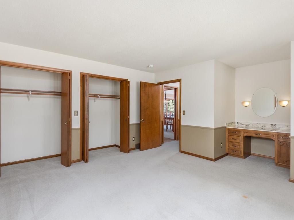 View of Residential at 100 Marcin Lane, Burnsville MN 55337, Burnsville (22 of 56) - Mike Wilen | Minnesota Team Real Estate