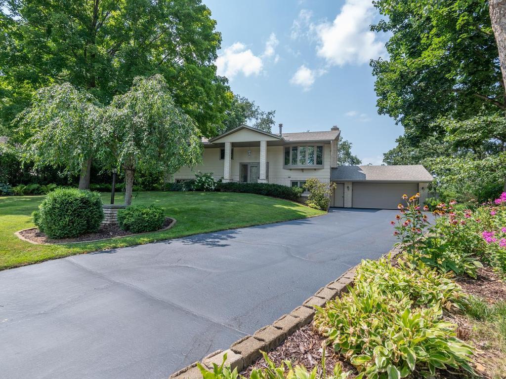 View of Single Family at 100 Marcin Lane, Burnsville - Mike Wilen | Minnesota Team Real Estate
