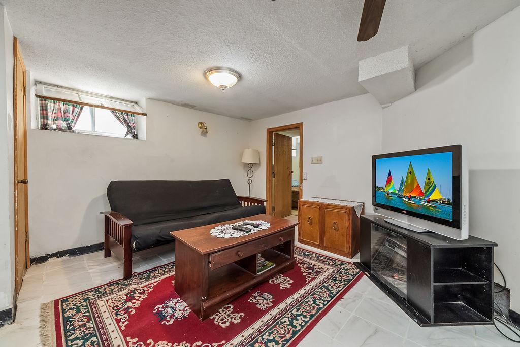 View of Residential at 1623 Penn Avenue, Minneapolis MN 55411, Minneapolis (39 of 71) - Mike Wilen | Minnesota Team Real Estate