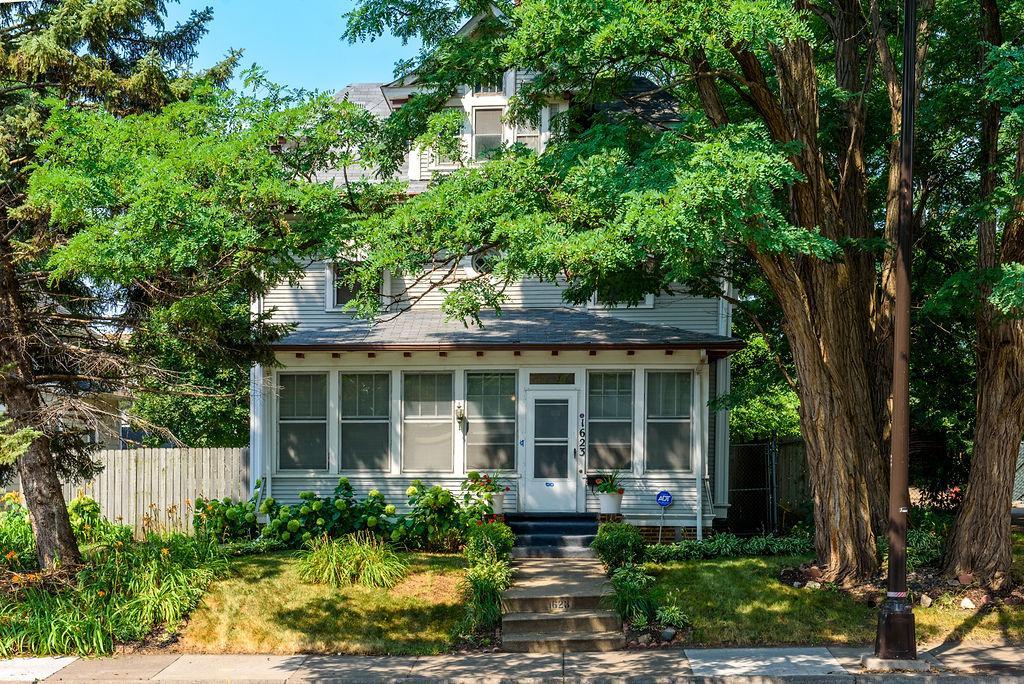 View of Residential at 1623 Penn Avenue, Minneapolis MN 55411, Minneapolis (49 of 71) - Mike Wilen | Minnesota Team Real Estate