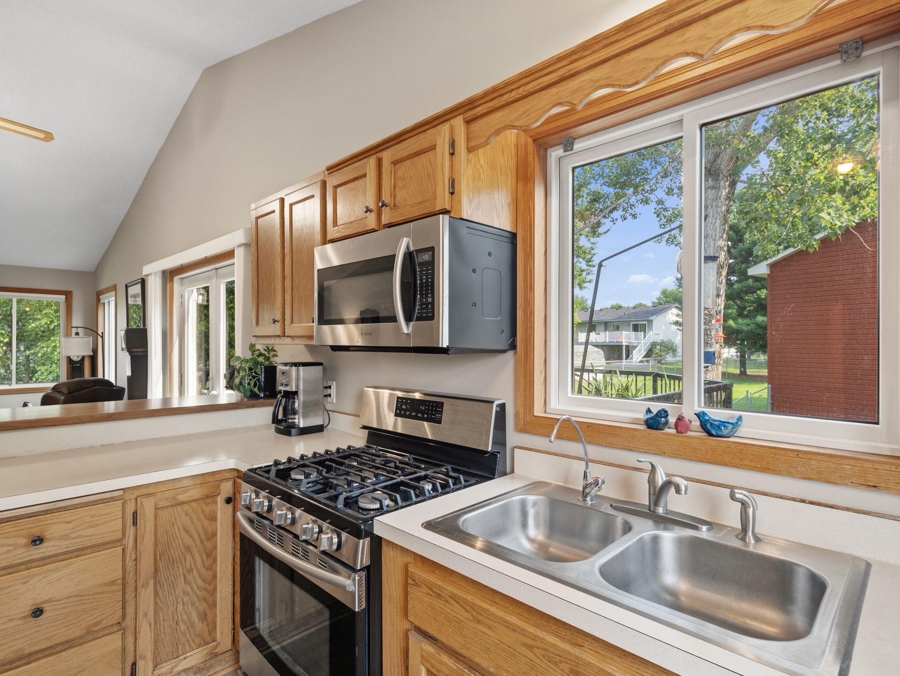 View of Residential at 9323 Jareau Avenue, Cottage Grove MN 55016, Cottage Grove (11 of 41) - Mike Wilen | Minnesota Team Real Estate